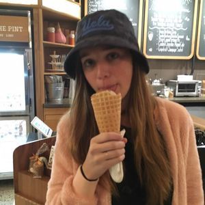 Meet your Posher, Josephine